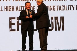 Yüksek İrtifa Kamp Merkezi üçüncü ödülünü aldı