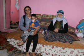 Oltu'da Gecekondu Yağmura Dayanmadı!
