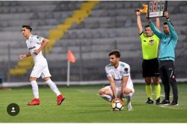 Oltulu Futbolcu, Bursaspor'la İlk Maçına Çıktı!