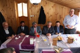 Oltu’da AK Parti ve MHP yönetimleri bir araya geldi