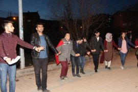 Engelli Oğluna Asker Gecesi Düzenledi!