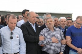 Şehit Yüzbaşı’nın Cenazesi Askeri Uçakla Erzurum’a Getirildi!