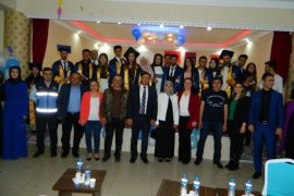 Posof Meslek Yüksek Okulu İlk Mezunlarını Verdi!