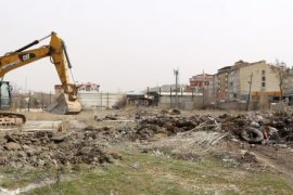 Büyükşehir 50.Yıl Caddesi’ni Şükrüpaşa’ya 30 Metrelik Yol ile Bağlayacak!