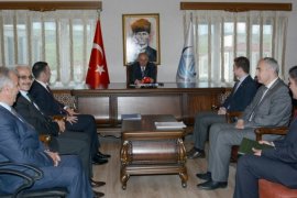 Vali Azizoğlu Çat’ta Kur’an Kursu Açılışı Yaptı!