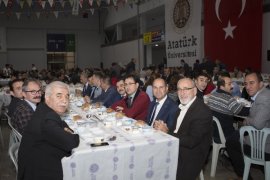 Atatürk Üniversitesi İdari Personeli İftar Sofrasında Buluştu!