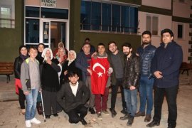 Engelli Oğluna Asker Gecesi Düzenledi!