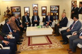 Bakan Arslan’dan Büyükşehir Belediyesi’ne Ziyaret!