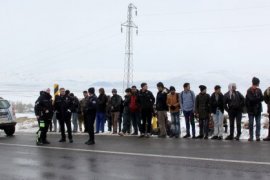 İnsan Kaçakçılarından Göçmenlere Akıl Almaz İşkence!