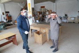 Oltu sanayi esnafına maske dağıtıldı