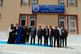 Posof Meslek Yüksek Okulu İlk Mezunlarını Verdi!