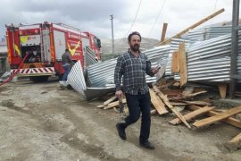 Erzurum’da Fırtına 9 İlçe ve Kent Merkezinde Hasara Yol Açtı!