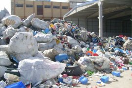 Atık Sektöründe Yangın Var