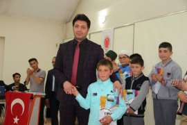 Oltu’da Ortaokul Öğrencileri Kur’an-ı Kerim’i Güzel Okumak için Yarıştı!