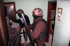 Erzurum Polisinden İnsan Tacirlerine Şafak Baskını!