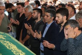 Oltu ‘Küçük Ömer’ini Kaybetti