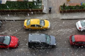 Erzurum'da Sağanak Sele Dönüştü!