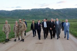 Vali Azizoğlu Mehmetçikle Birlikte İftar Açtı!