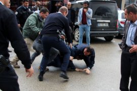 Erzurum’da İki Grup Arasında Bıçaklı Kavga: 7 Yaralı!