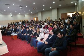 Oltu'da '15 Temmuz: Yeniden Diriliş' Konferansı!