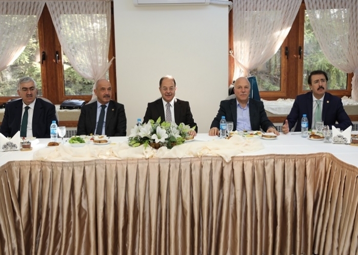 Ankara’da Erzurum Zirvesi!