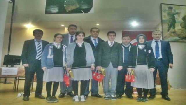 Oltu Anadolu Öğretmen Lisesinden Tarihi Başarı