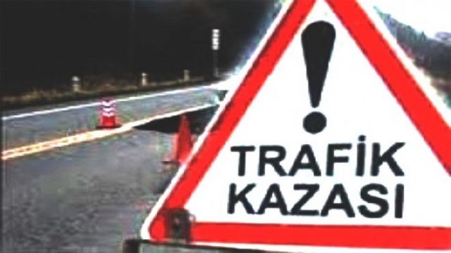 Köprüköy'de Trafik Kazası: 1 Ölü 3 Yaralı