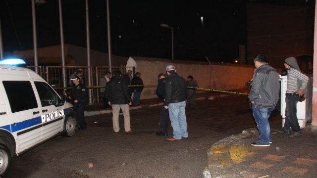 Akraba Kavgası Mahalle Savaşına Döndü: 3 Yaralı