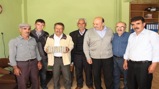 Kafkas Ana Arısı Kaliteyi Yükseltecek