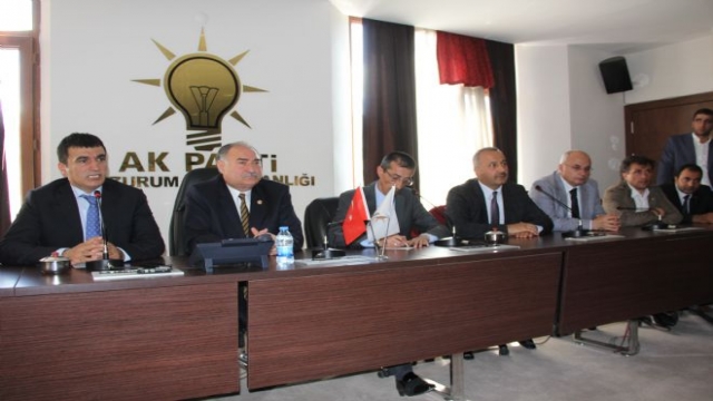 AK Parti İl Başkanı Yeşilyurt İlk Basın Toplantısını Yaptı