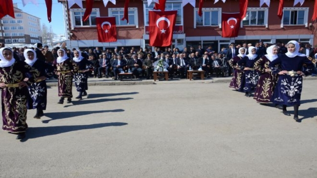 Çat'ta Kurtuluş Coşkusu