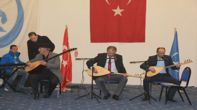 Narman Ülkü Ocakları'ndan Aşıklar Şöleni