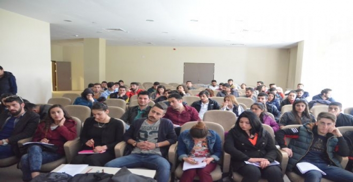 Voleybol Hakem Adayları Ter Döküyor