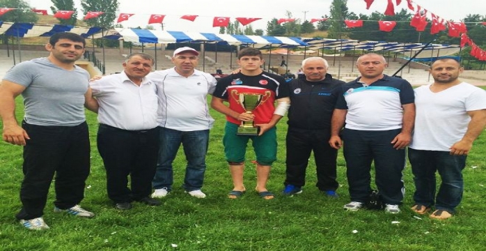 Oltulu Kenan Gör Türkiye Şampiyonu Oldu