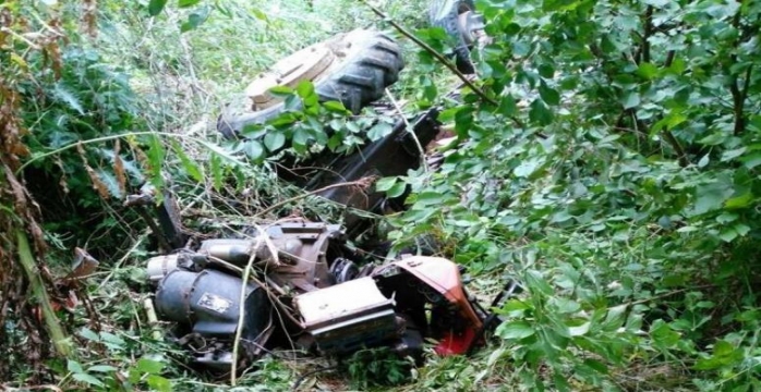 Olur'da Traktör Devrildi: 1 Yaralı