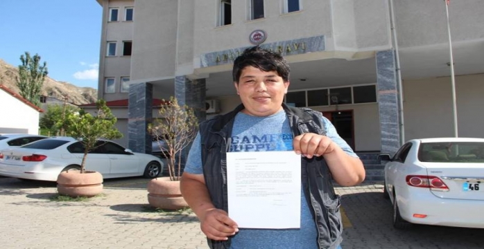 Oltu'da 'Fethullah' İsmi Siliniyor!