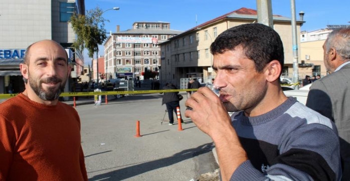 Şüpheli Düzeneğin Patlatılmasını Çay İçerek Seyretti!