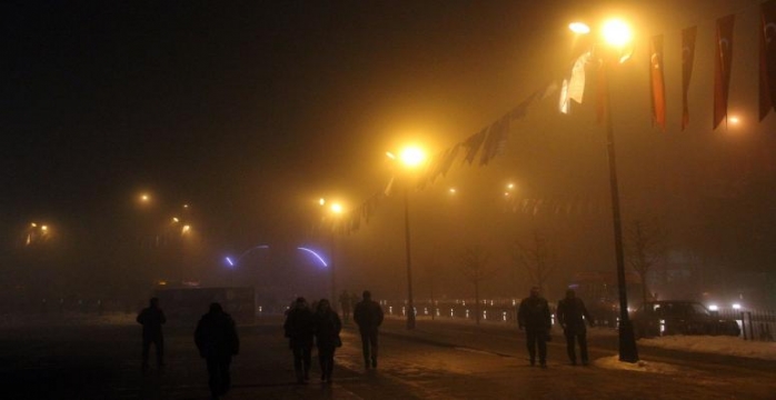 Erzurum'da Yoğun Sis Uçak Seferlerini Aksattı!