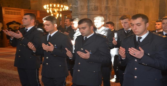 Emniyetten Şehit Yakınları ve Gazilerin Onuruna Yemek!