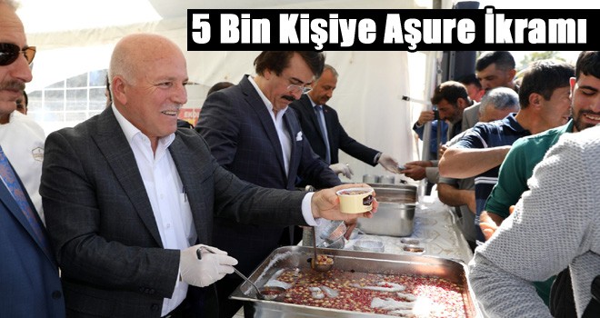 Büyükşehir’den 5 Bin Kişiye Aşure İkramı!