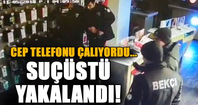 Cep telefonlarını çalarken suçüstü yakalandı