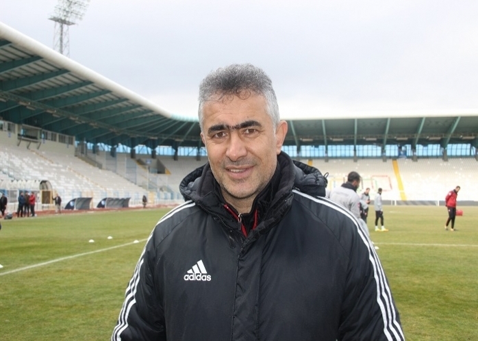 Mehmet Altıparmak: “Avantajlı Bir Skorla Trabzon’a Gitmeyi Düşünüyoruz”