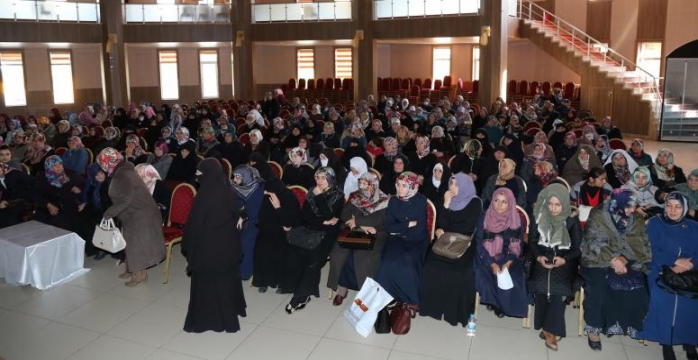 Oltulu Bayanlar Muharrem Ayı Programında Buluştu