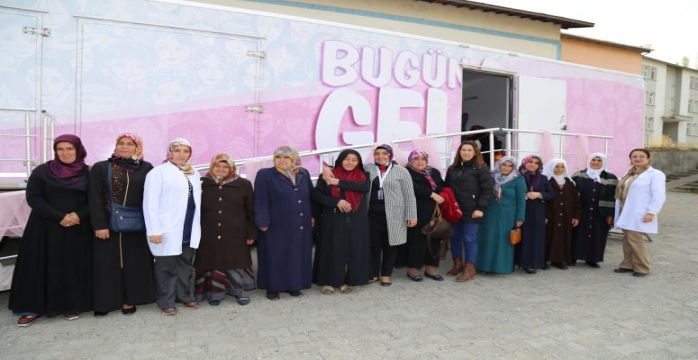 Ücretsiz Kanser Taraması Yapan ‘Pembe Prenses’ Oltu’da!
