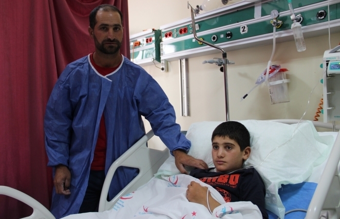 Oğlunu Toprağa Gömdü!