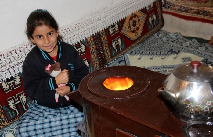 Erzurum’da Yüksek Kesimlere Kar Yağdı, Hava Buz Kesti!