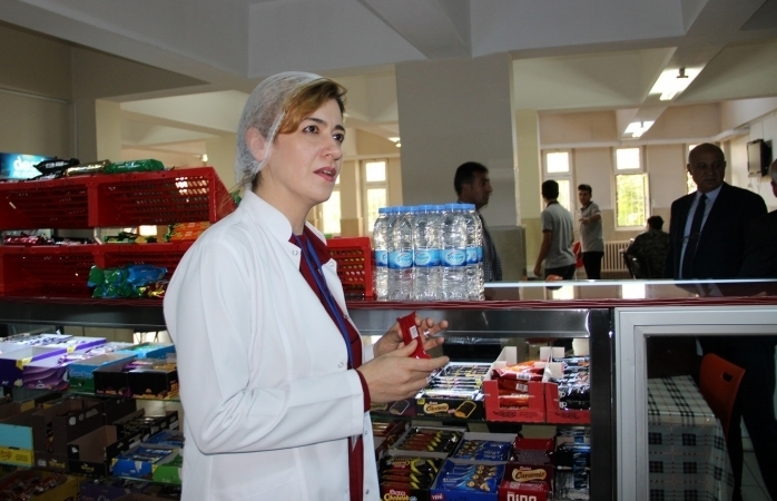 Okul Kantinleri Sıkı Denetimden Geçirildi!
