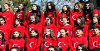 Öğrencilerden Kahraman Mehmetçiğe Türkülü Destek!