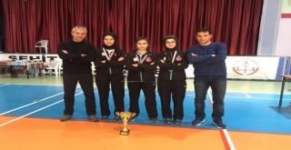 Oltu Anadolu Lisesi Masa Tenisi’nde de Erzurum Birincisi!